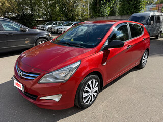 2016 Hyundai Solaris I Рестайлинг, красный, 750000 рублей, вид 2
