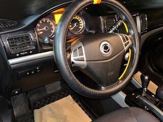 2013 SsangYong Actyon II, белый, 600000 рублей, вид 5