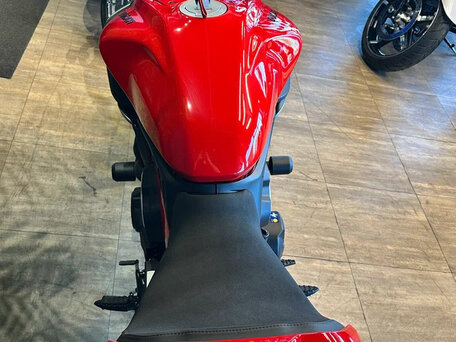2023 Ducati Diavel V4, красный, 2650000 рублей, вид 5