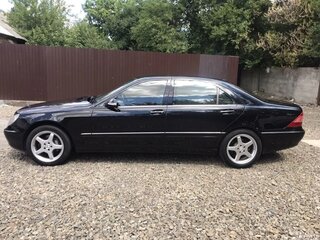 2002 Mercedes-Benz S-Класс 350 Long IV (W220) Рестайлинг, чёрный, 925000 рублей, вид 4