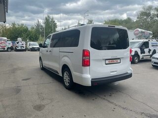 2020 Peugeot Traveller I, белый, 3800000 рублей, вид 3