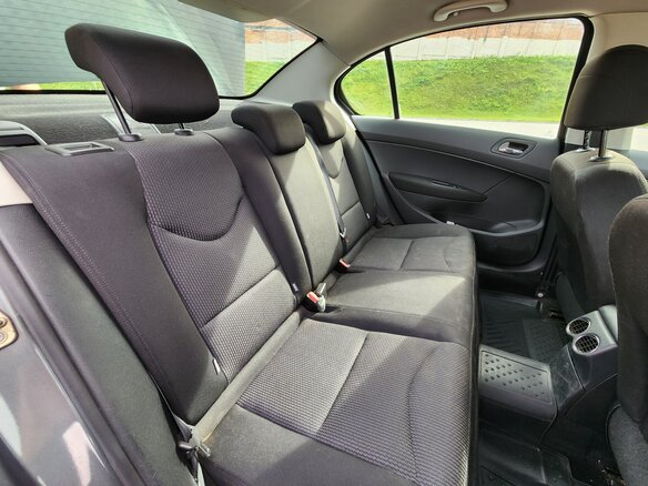 2012 Peugeot 408 I, серый, 550000 рублей - вид 8