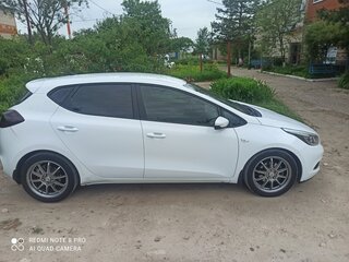 2014 Kia Ceed II, белый, 1100000 рублей, вид 3