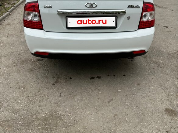 2015 Lada (ВАЗ) Priora I Рестайлинг, белый, 525000 рублей - вид 2