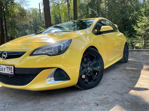2013 Opel Astra OPC J, жёлтый, 1100000 рублей - вид 15