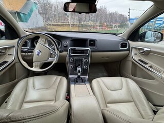 2015 Volvo S60 II Рестайлинг, чёрный, 1750000 рублей, вид 4
