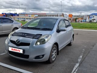 2008 Toyota Vitz II (XP90), серый, 555000 рублей, вид 4