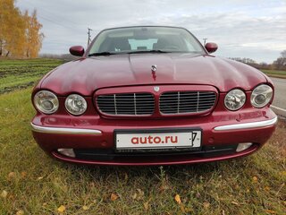 2004 Jaguar XJ III (X350/X358), красный, 2400000 рублей, вид 5