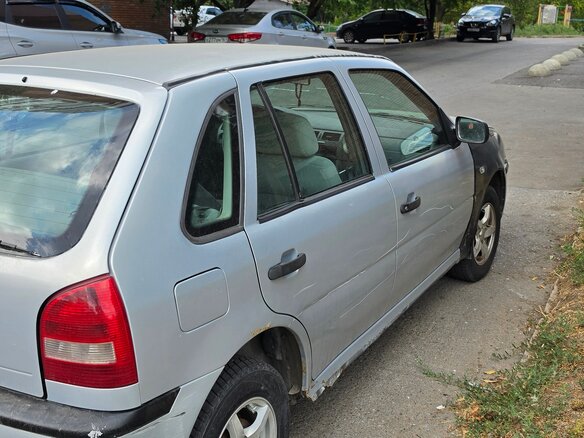 2004 Volkswagen Pointer, серебристый, 199999 рублей - вид 4