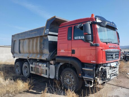 2022 Sinotruk Sitrak C7H, красный, 2178800 рублей, вид 2