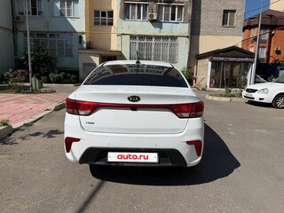 2019 Kia Rio IV, белый, 1270000 рублей, вид 4