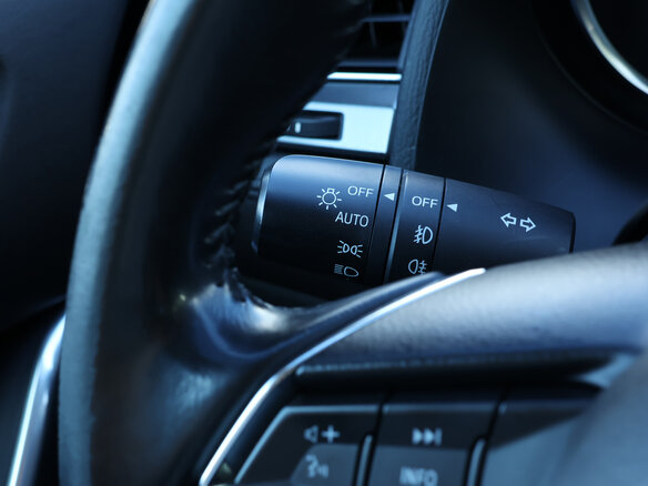 2016 Mazda 6 III (GJ) Рестайлинг, красный, 1645000 рублей - вид 17