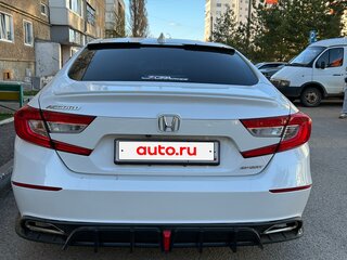 2018 Honda Accord X, белый, 2000000 рублей, вид 4