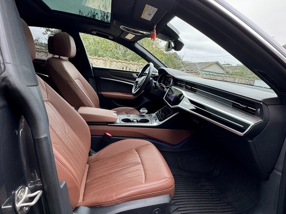 2018 Audi A7 55 TFSI II (4K), серый, 4104240 рублей - вид 12
