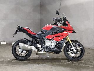 2017 BMW S 1000 XR, красный, 1100000 рублей, вид 1