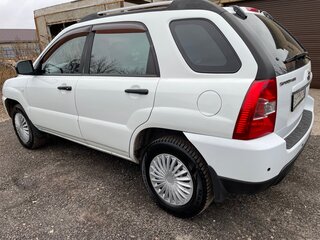 2009 Kia Sportage II Рестайлинг, белый, 1249000 рублей, вид 3