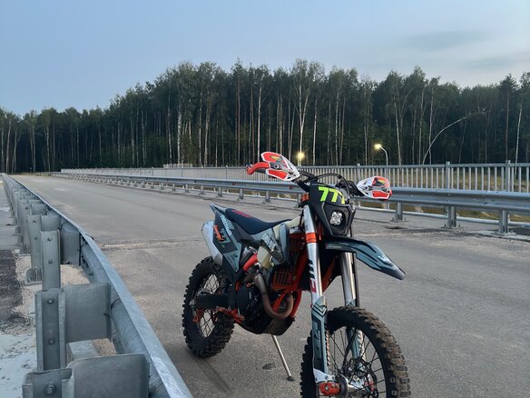 2023 KTM 250 EXC F, серый, 999999 рублей