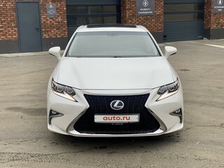 2015 Lexus ES 250 VI Рестайлинг, белый, 2700000 рублей, вид 2
