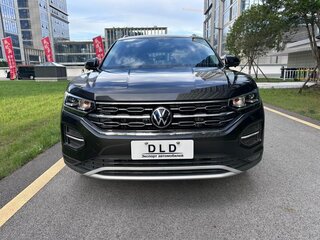 2022 Volkswagen Tayron I, чёрный, 2060000 рублей, вид 4