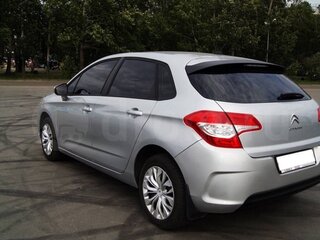 2011 Citroen C4 II, серебристый, 600000 рублей, вид 3