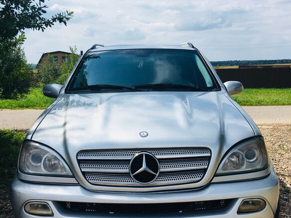 2005 Mercedes-Benz M-Класс 350 I (W163) Рестайлинг, серебристый - вид 2