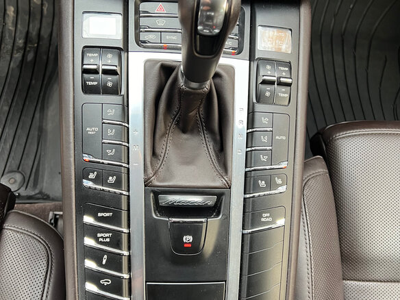 2015 Porsche Macan S Diesel I, чёрный, 3500000 рублей - вид 14