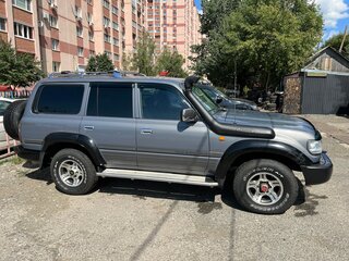 1996 Toyota Land Cruiser 80 Series Рестайлинг, серый, 1800000 рублей, вид 2