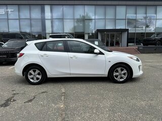 2013 Mazda 3 II (BL) Рестайлинг, белый, 1099000 рублей, вид 3