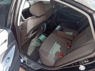 2010 Hyundai Sonata VI (YF), чёрный, 1050000 рублей, вид 4