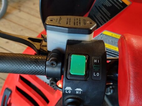 2004 Arctic Cat T660, красный, 550000 рублей, вид 3