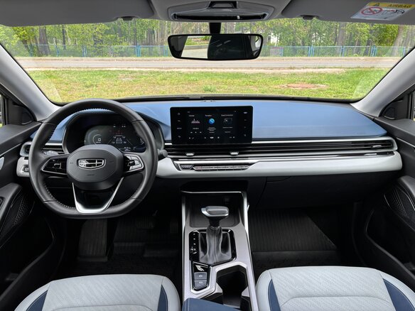 2023 Geely Emgrand II, серый, 1300000 рублей - вид 6
