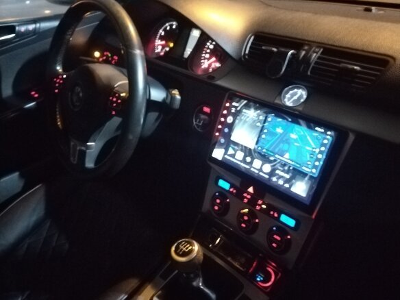 2009 Volkswagen Passat B6, белый, 700000 рублей - вид 12