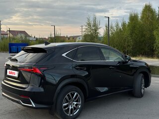 2020 Lexus NX 200 I Рестайлинг, чёрный, 3900000 рублей, вид 3