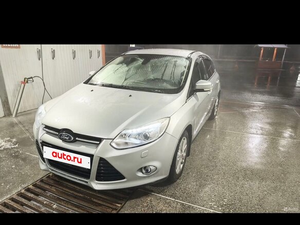 2011 Ford Focus III, серебристый, 780000 рублей - вид 1