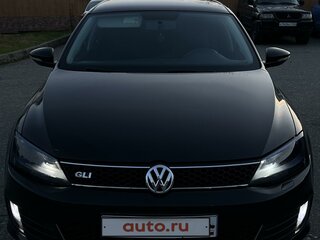 2013 Volkswagen Jetta VI, чёрный, 980000 рублей, вид 4