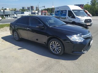 2016 Toyota Camry VII (XV50) Рестайлинг, чёрный, 1899000 рублей, вид 3