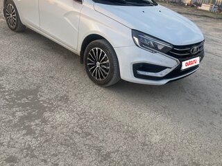 2023 Lada (ВАЗ) Vesta I Рестайлинг (NG), белый, 1200000 рублей, вид 1