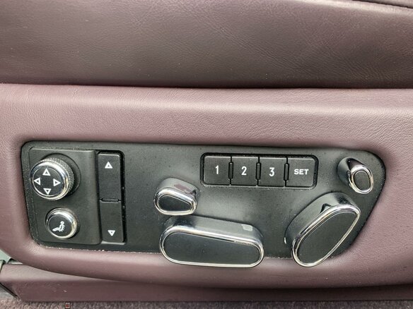 2013 Bentley Flying Spur II, чёрный, 6999999 рублей - вид 10