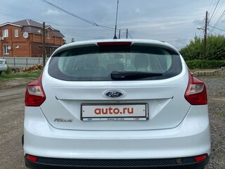 2012 Ford Focus III, белый, 880000 рублей, вид 3