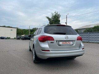 2011 Opel Astra J, серебристый, 850000 рублей, вид 5