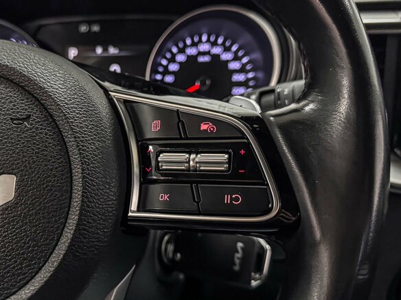 2021 Kia Ceed III Рестайлинг, серебристый, 1899000 рублей - вид 16
