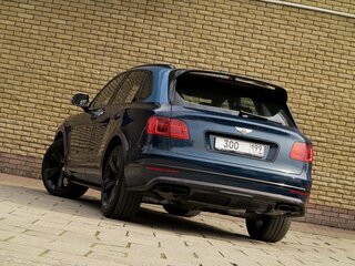 2019 Bentley Bentayga I, синий, 15900000 рублей, вид 5
