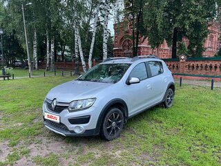 2016 Renault Sandero Stepway II, серебристый, 1000000 рублей, вид 1