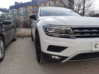 2019 Volkswagen Tiguan II, белый, 3500000 рублей, вид 2