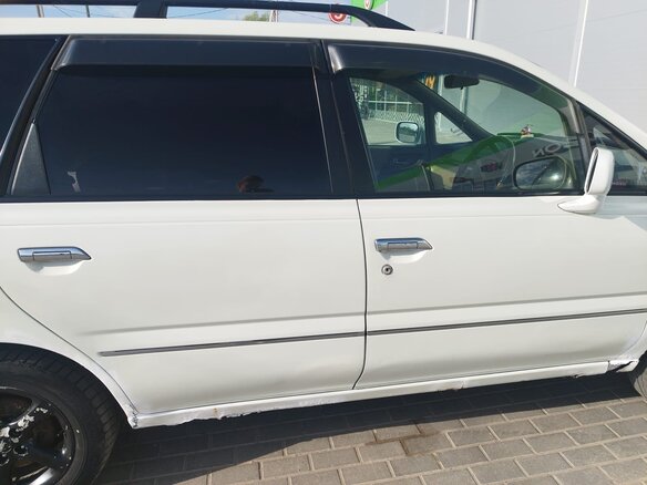 2000 Nissan Presage I, белый, 280000 рублей - вид 5
