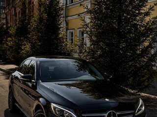 2014 Mercedes-Benz C-Класс 180 IV (W205), чёрный, 2050000 рублей, вид 2
