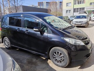 2010 Honda Freed I, чёрный, 1150000 рублей, вид 2