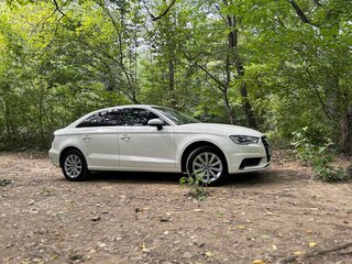 2013 Audi A3 III (8V), белый, 1800000 рублей, вид 4