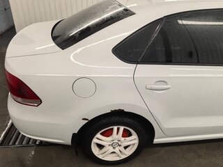 2015 Volkswagen Polo V, белый, 820000 рублей, вид 3