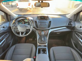 2017 Ford Kuga II Рестайлинг, серый, 1610000 рублей, вид 2